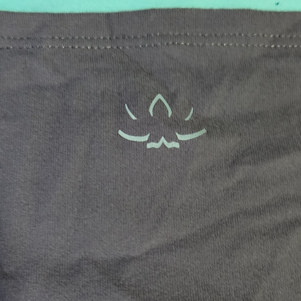 Beyond Yoga Long Sleeve Cropped Wrap Top - Picture 5 of 7